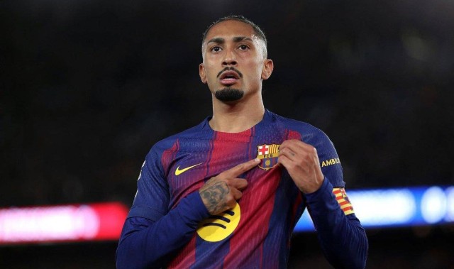 力克马竞！莱万离谱丢点，巴萨3-1逆转取胜，豪取三分，稳住西甲榜首