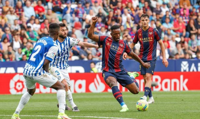 周日031 西甲：阿拉维斯VS皇马 预测分析