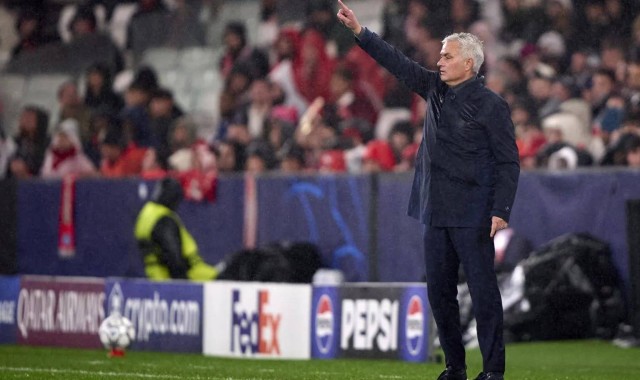 穆里尼奥欧冠对阵皇家马德里前发出严厉警告：他们受伤了