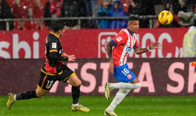 西甲锋线对决：赫罗纳主场火力全开，巴列卡诺客场韧性十足