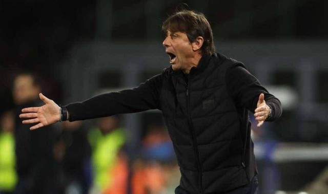 孔蒂的无奈 切尔西的金钱优势让那不勒斯欧冠梦碎