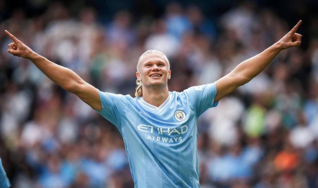 突发！10年合约藏惊天漏洞！曼城1.8亿巨星恐离队，丁丁也要跑路