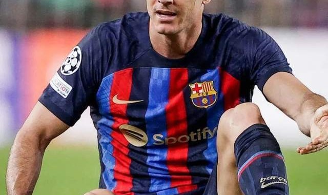 国米机会来了！权威媒体：欧冠巴萨两回合对阵国米莱万都将缺阵