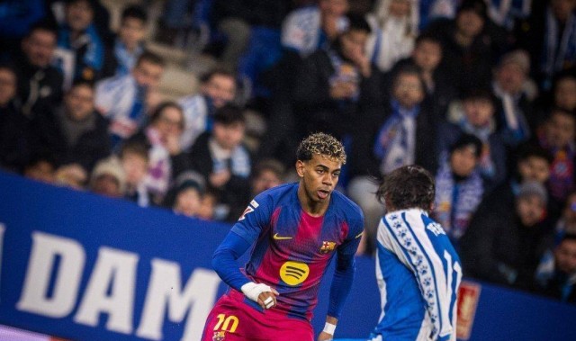 艰难，随着巴萨2-0守住榜首！西甲最新积分榜出炉，黄潜升至第