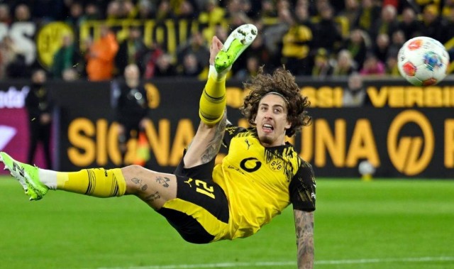 3-0！德甲第2狂胜：联赛10场不败，追赶拜仁，差距依然很大