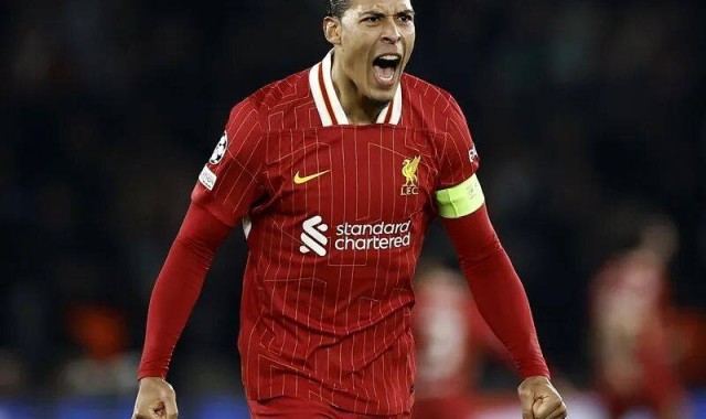 三连败只是序幕，利物浦面前是皇马和曼城，斯洛特为执着付出代价