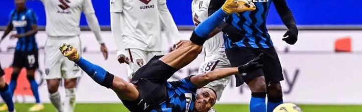 周日020 意甲强弱对决：萨索洛主场残阵保平VS国际米兰客场稳胜，争冠与守势博弈