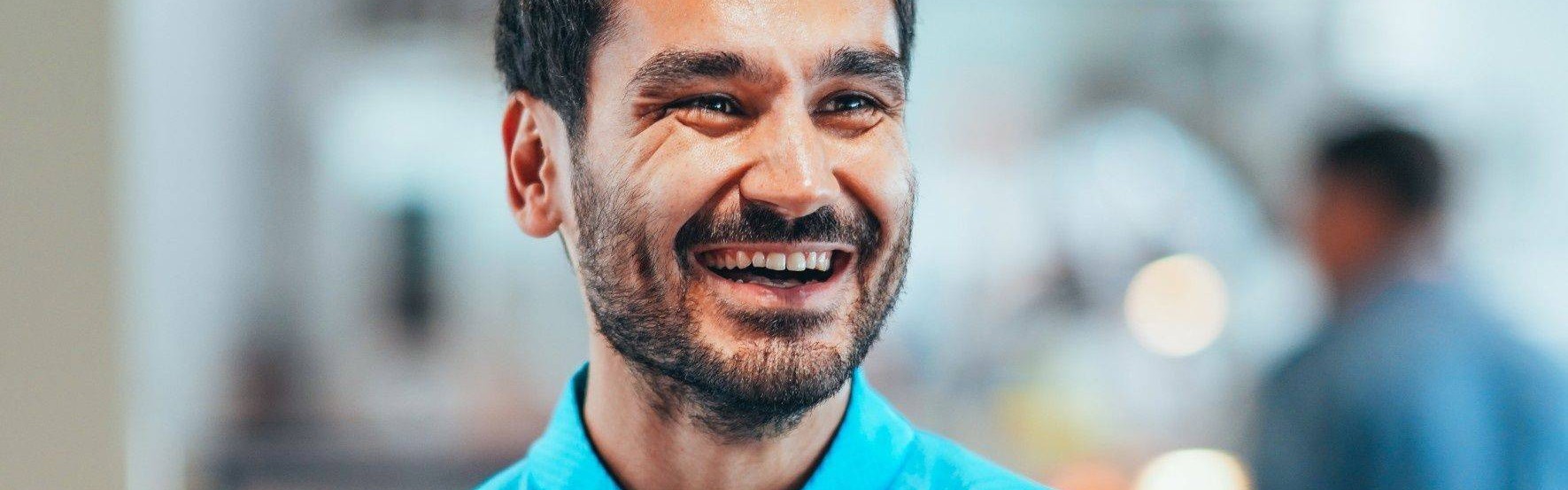 曼城官宣34岁前队长自由身离队：回归1年后再分手签土超豪门2年