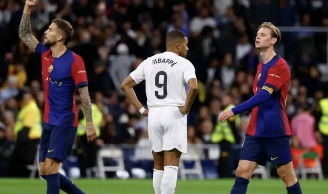 西甲媒体透露：德容留下意愿强烈，巴塞罗那准备与其达成续约协议