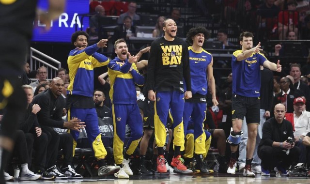 天克！勇士队史5次季后赛对阵火箭全部取胜