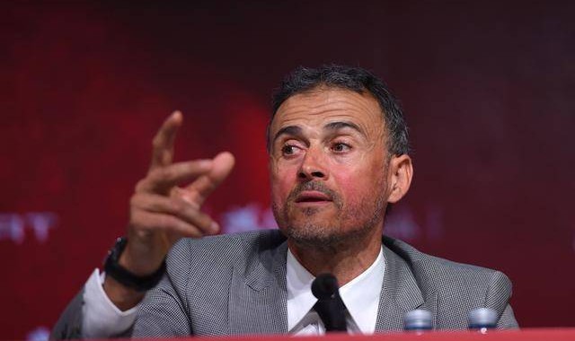 科拉罗夫看好国米捧杯，恩里克拥有阿莫林的缺点