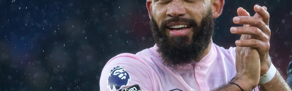 曼联新星姆贝乌莫首次亮相，阿莫林揭示未来雄心