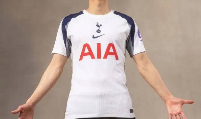 32岁热刺队长孙兴慜今夏或离队，此前欧联杯夺冠，系生涯首获俱乐部赛事冠军