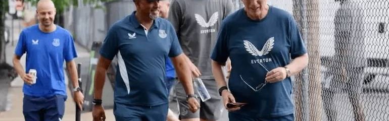 莫耶斯“再签十人”宣言：埃弗顿夏窗冲刺与新球场起跑线