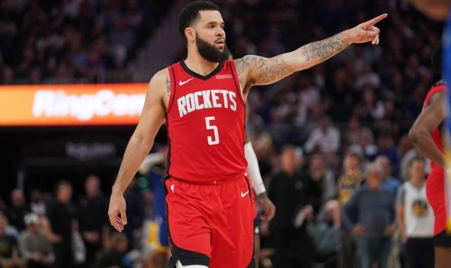 队内最高薪!季后赛范乔丹命中率22.2% 三分20中3