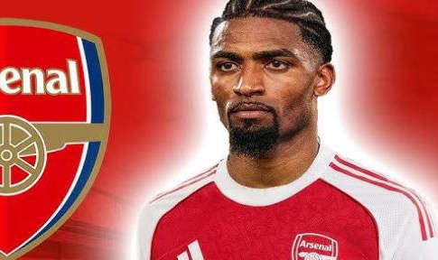 25岁巴西国脚在法甲大放异彩，两大欧洲豪门竞相争夺