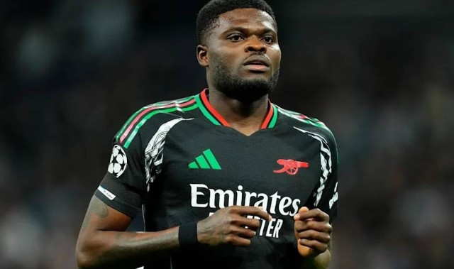 前阿森纳中场托马斯获保释，转投西甲继续职业生涯