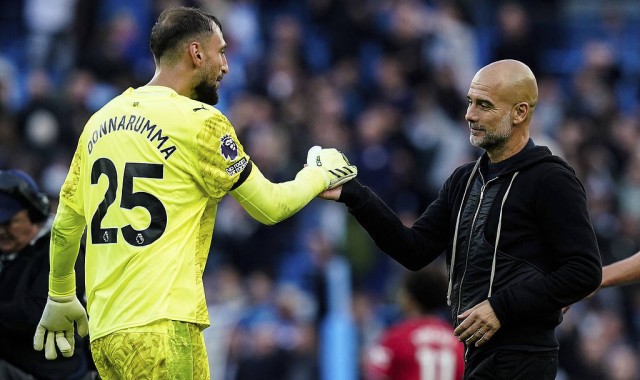 深一度｜当曼城洗心革面，曼联只有换帅？