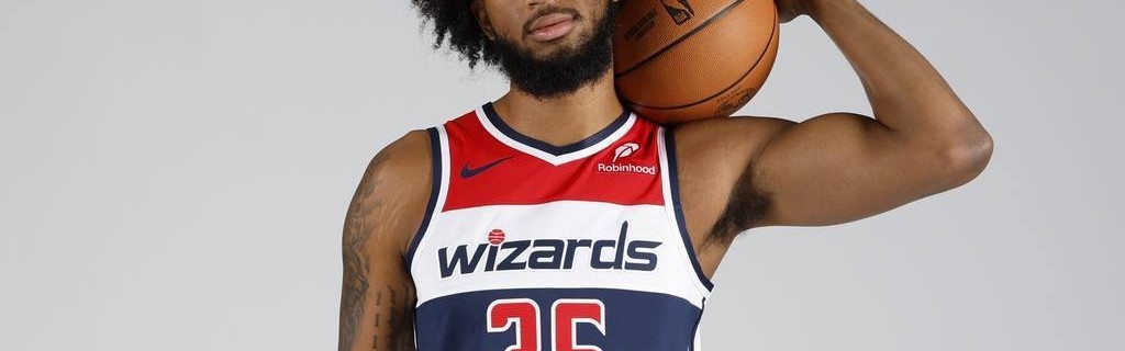 2018级榜眼秀一年合同重返奇才 上赛季场均4分