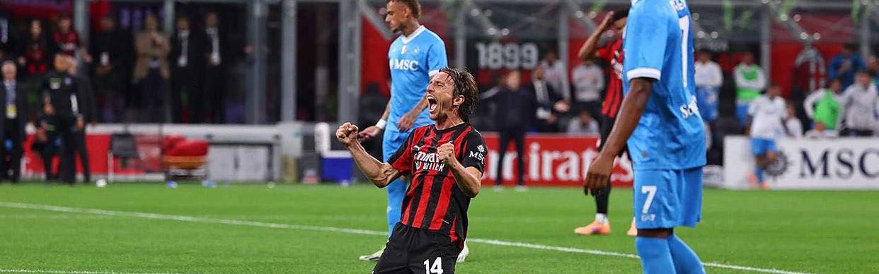 AC米兰欧冠疲劳可乘，那不勒斯攻击组合引人期待