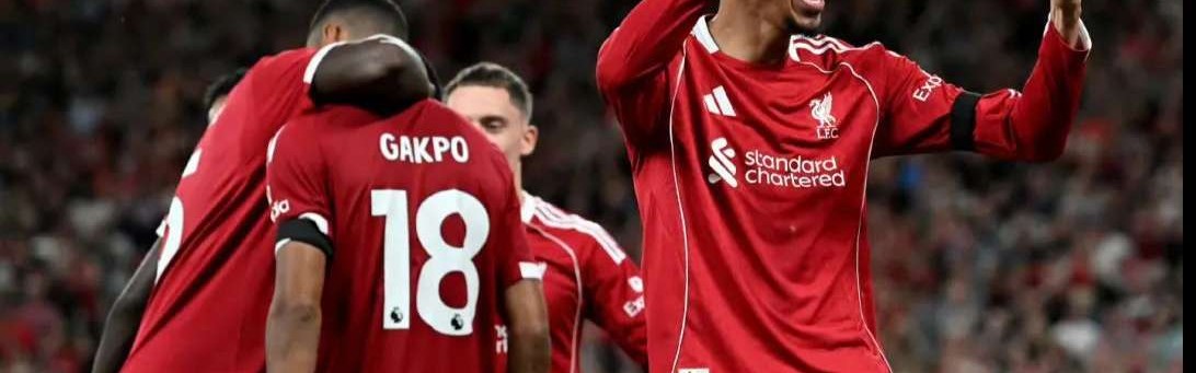 突发！利物浦客战纽卡惊现神操作：1.2亿先生改踢右后卫，斯洛特葫芦里卖的什么药？