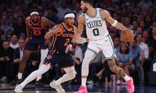 1-3!塔图姆疑似跟腱受伤离场 绿军已到悬崖边