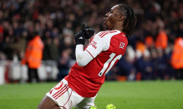 争冠代价显现！切尔西迎来七连伦敦德比，纽卡多次遭遇曼城狂挑战