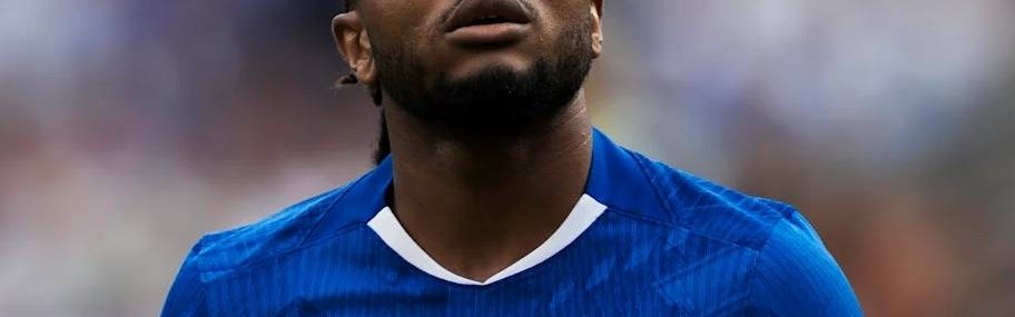 切尔西降价兜售恩昆库，为引进西蒙斯铺路，英超德甲多队有意求购