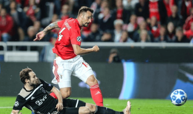 欧冠焦点战：勒沃库森VS纽卡斯尔联——战术博弈与胜负天平的深度剖析